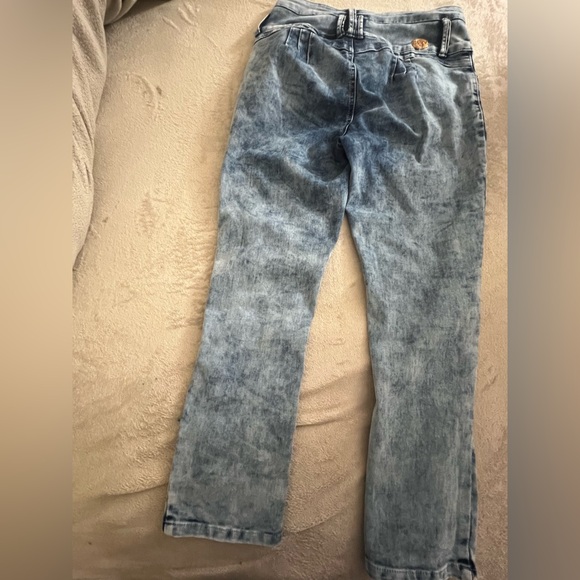 Women’s capris - Picture 3 of 5